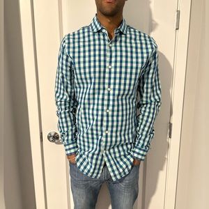 Mens express extra slim fit dress shit. Size M